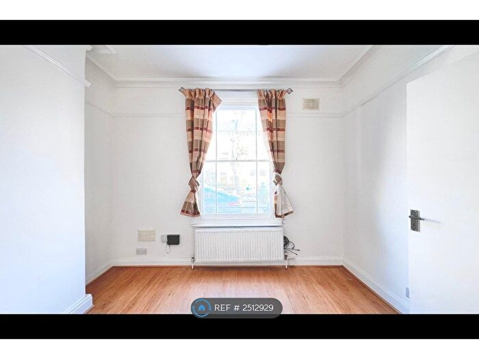 3 Bedroom Terraced House To Rent In Peach Road, London, W10