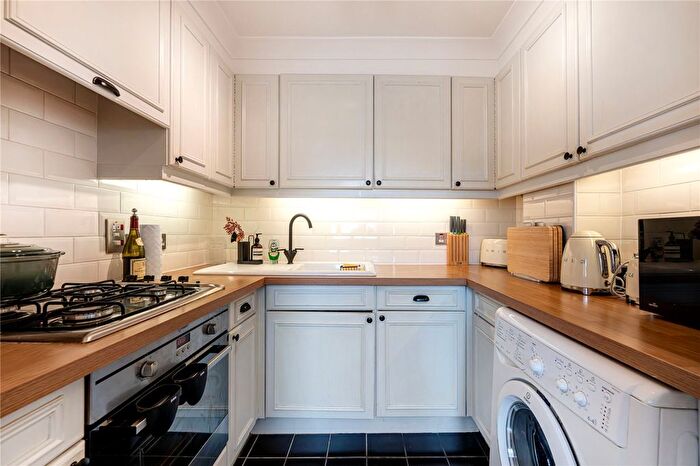 1 Bedroom Flat To Rent In Cranley Gardens, South Kensington, London, SW7