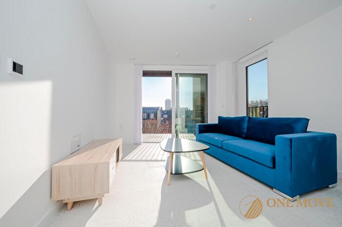 1 Bedroom Flat To Rent In Georgette Apartments, The Silk District, E1