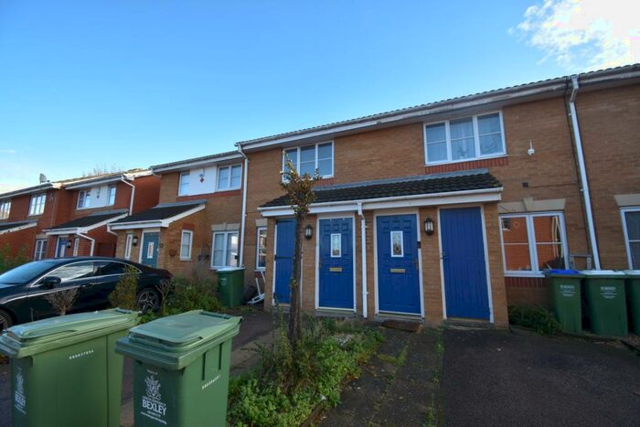 2 Bedroom Terraced House To Rent In Poppy Close Belvedere, DA17
