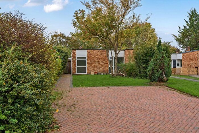 3 Bedroom Semi-Detached Bungalow To Rent In Buriton Road, Winchester, SO22