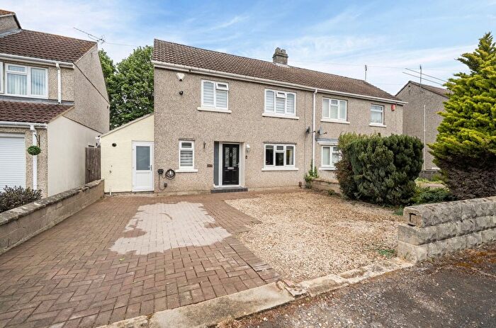 3 Bedroom Semi Detached House For Sale In Churchward Avenue, Swindon, Wiltshire, SN2
