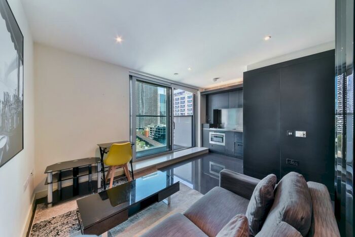 Studio To Rent In West Tower, Pan Peninsula, Canary Wharf, E14