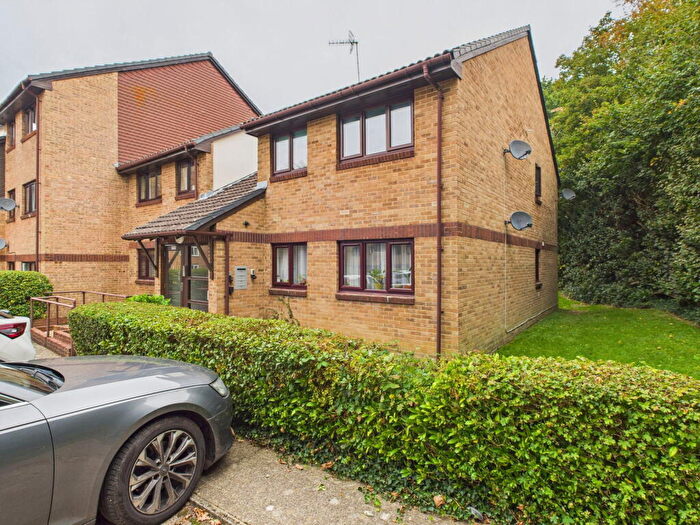 2 Bedroom Flat For Sale In Wallis Way, Horsham, West Sussex., RH13