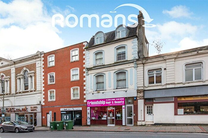 1 Bedroom Flat For Sale In High Street, Aldershot, Hampshire, GU11