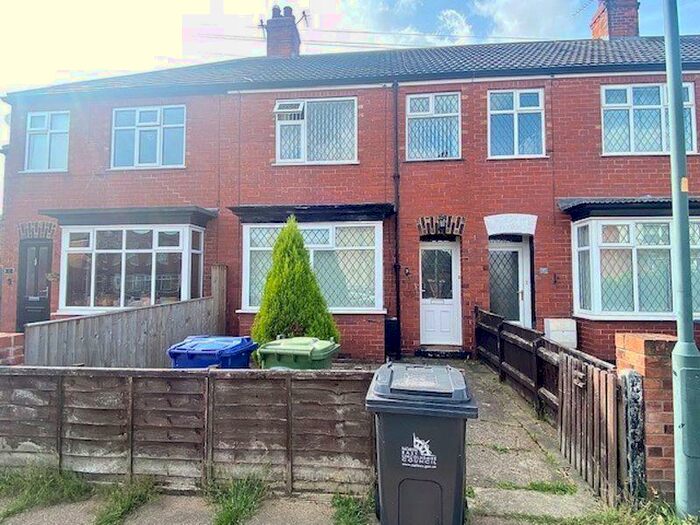 3 Bedroom Terraced House To Rent In St James Avenue, Grimsby, DN34