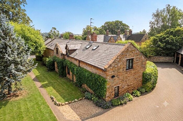 3 Bedroom Semi-Detached House For Sale In Back Lane, Chapel Brampton, Northampton, Northamptonshire, NN6