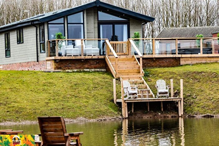 3 Bedroom Lodge For Sale In Main Road, Routh, Beverley, East Riding, HU17