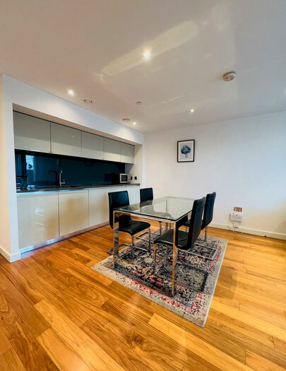 2 Bedroom Apartment To Rent In City Lofts, St. Pauls Square, Sheffield, S1