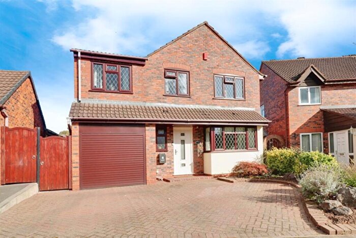 5 Bedroom Detached House For Sale In Hall Drive, Alsager, ST7