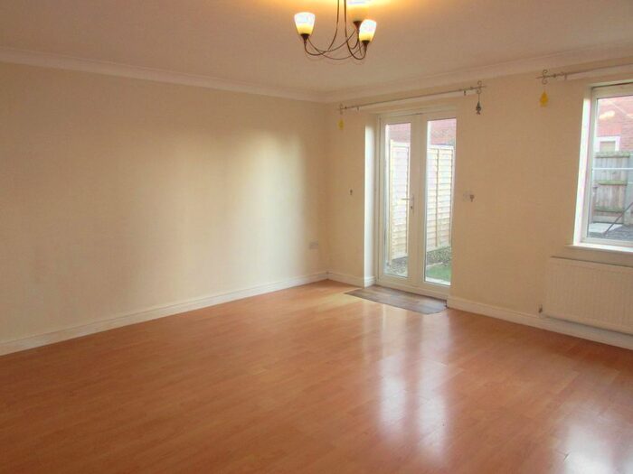 3 Bedroom Property To Rent In Stephenson Close, March, PE15