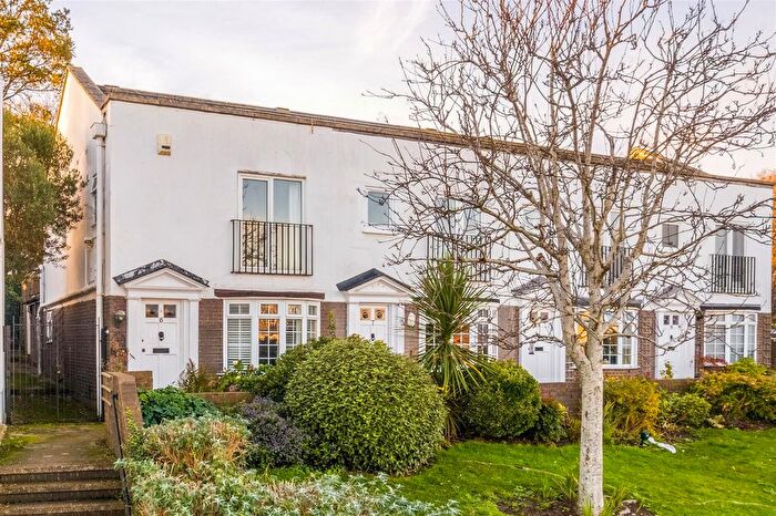 2 Bedroom End Terrace House To Rent In Kew Street, Brighton, BN1