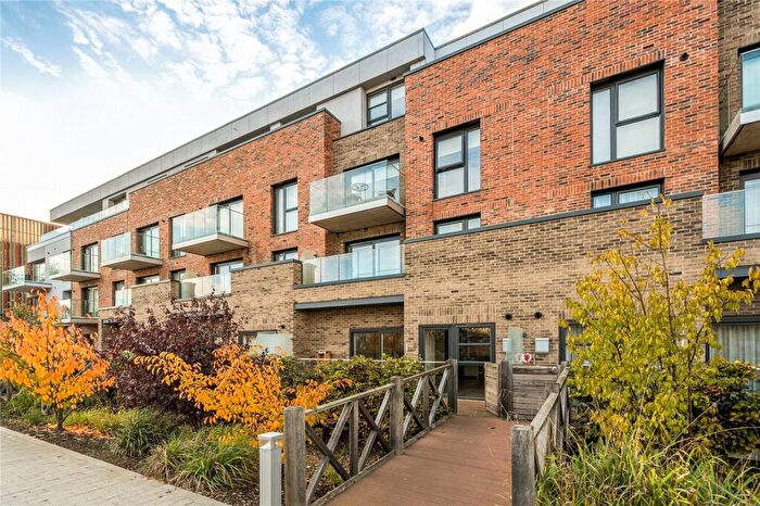 2 Bedroom Flat To Rent In Merlin Drive, Fletton Quays, Peterborough, PE2