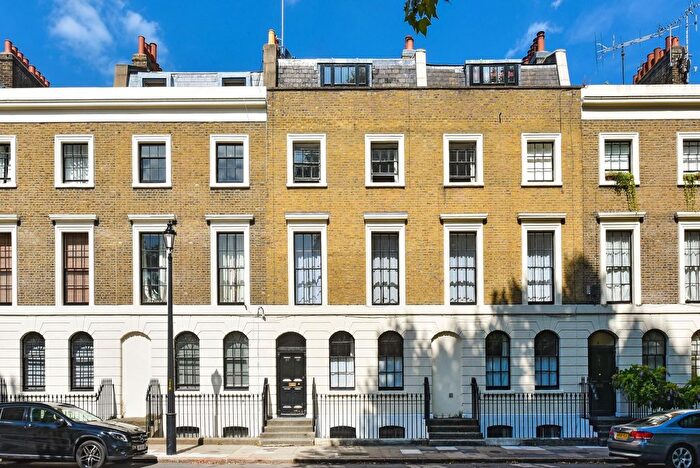 2 Bedroom Flat To Rent In Trinity Street, Borough, London, SE1