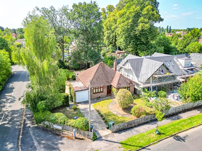 3 Bedroom Detached Bungalow For Sale In Wincroft Road, Caversham Heights, RG4