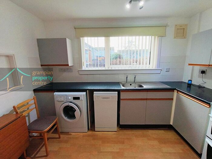 2 Bedroom Flat To Rent In Anderson Drive, Elgin, IV30
