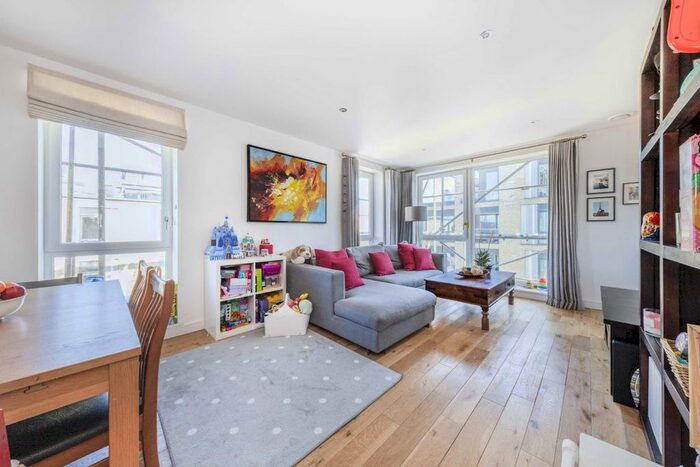 2 Bedroom Flat To Rent In Eltringham Street, London, SW18