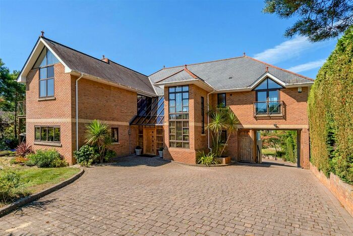 6 Bedroom Detached House For Sale In Brudenell Avenue, Sandbanks, BH13