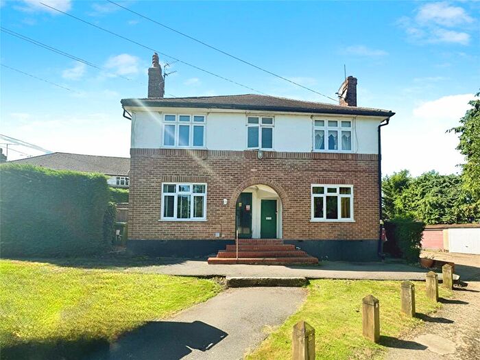 1 Bedroom Flat To Rent In Wordsworth Road, Penenden Heath, Maidstone, Kent, ME14