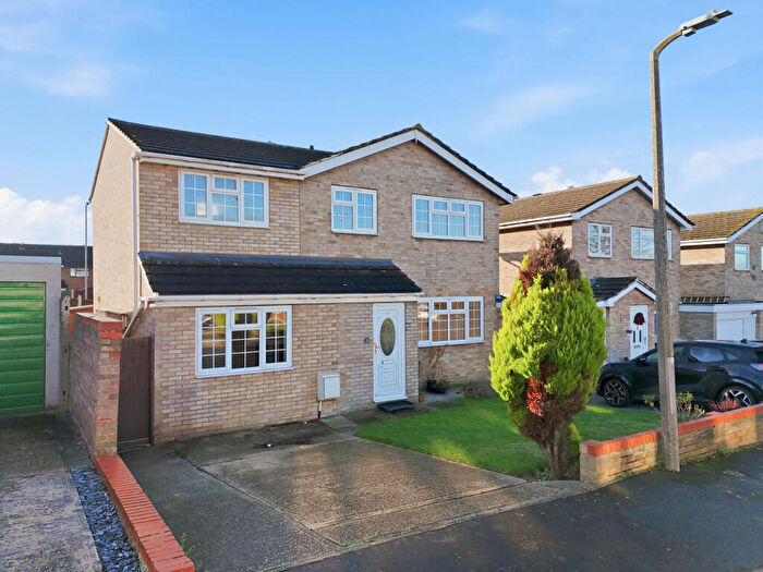 4 Bedroom Detached House For Sale In Perriclose, Springfield, CM1