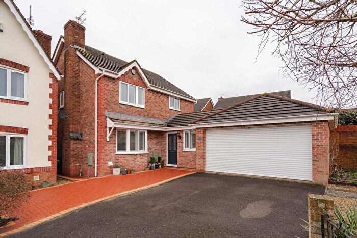 4 Bedroom Detached House For Sale In Bakers Ground, Stoke Gifford, Bristol, BS34