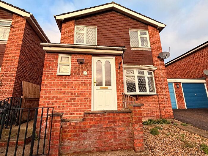 3 Bedroom Semi Detached House To Rent In St. Davids Close, Colchester, Essex, CO4