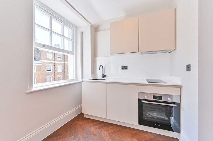 Studio To Rent In Upper Berkeley Street, Marylebone, London, W1H