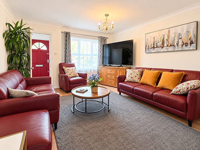 3 Bedroom Property To Rent In Tunnel Avenue, London, SE10