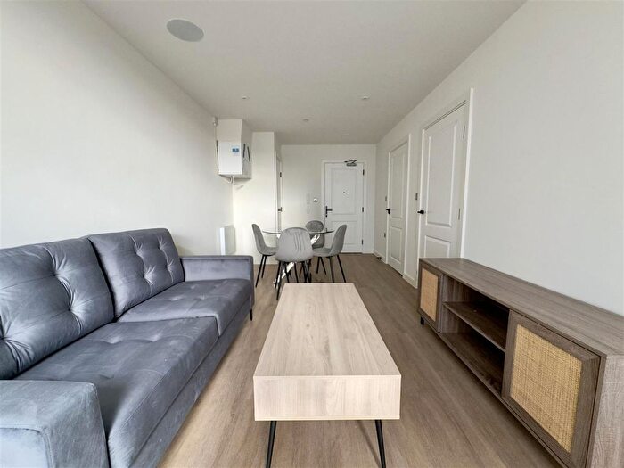1 Bedroom Flat To Rent In Great George Street, Leeds, LS1
