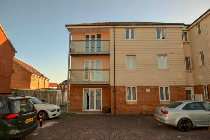 2 Bedroom Flat To Rent In Belgravia Drive, Bridgwater, TA6