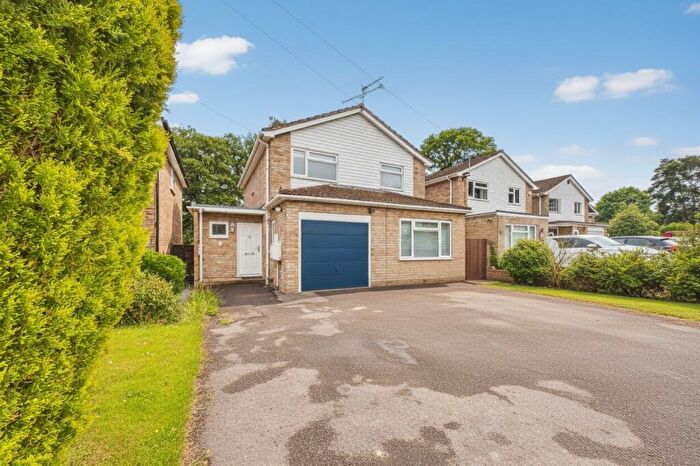 4 Bedroom Detached House To Rent In Oaktree Way, Sandhurst, Berkshire, GU47