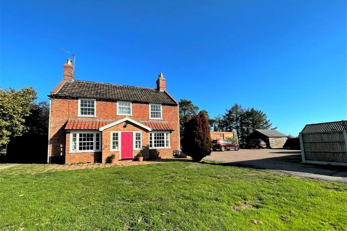 4 Bedroom Detached House To Rent In Church Lane, Wheatacre, NR34