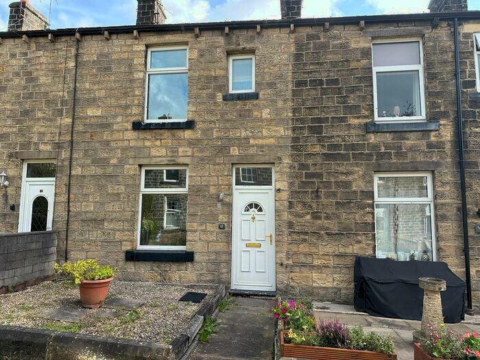 2 Bedroom Terraced House To Rent In King Street, Silsden, BD20