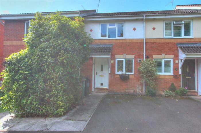 2 Bedroom Terraced House To Rent In Tolefrey Gardens, Chandler's Ford, Eastleigh, SO53