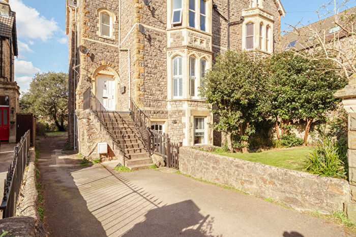 2 Bedroom Flat For Sale In Flat, Albert Road, Clevedon, Somerset, BS21