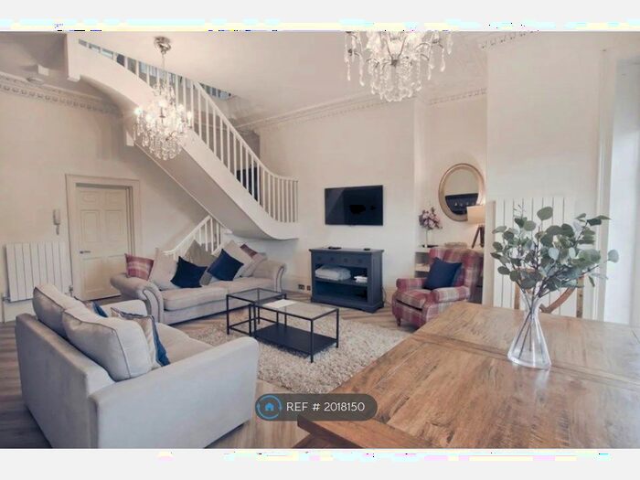 2 Bedroom Maisonette To Rent In Bath, Bath, BA1