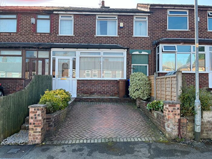 3 Bedroom Semi-Detached House To Rent In Chudleigh Road, Crumpsall, M8