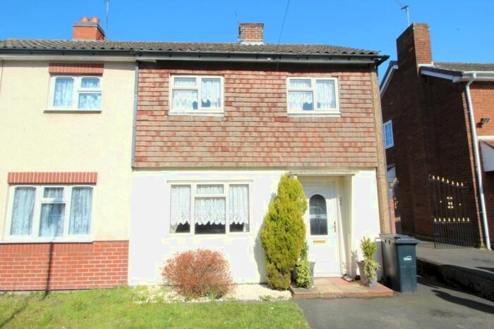2 Bedroom Semi-Detached House To Rent In Bushey Fields Road, Dudley, West Midlands, DY1