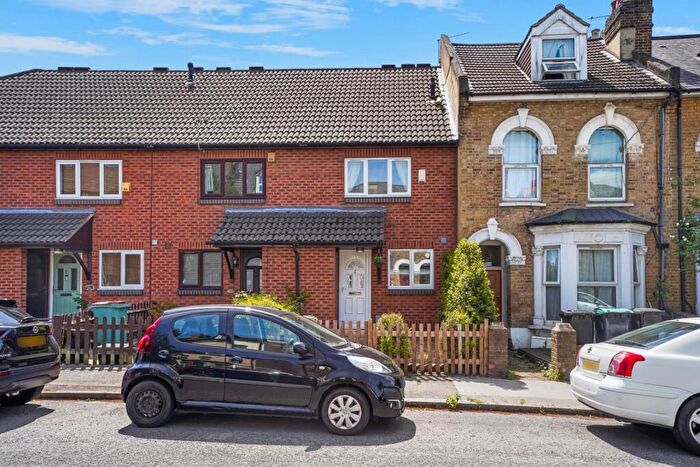 2 Bedroom Terraced House For Sale In Padua Road, Anerley, London, SE20