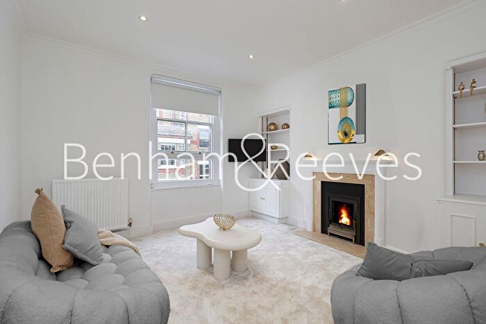 1 Bedroom Flat To Rent In Walton Street, Chelsea, SW3