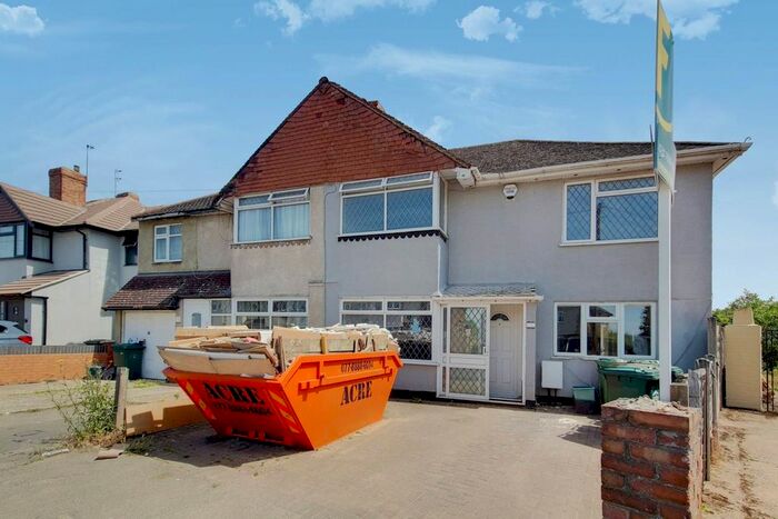 6 Bedroom Semi-Detached House To Rent In Harrow Road, Bedfont, Feltham, TW14