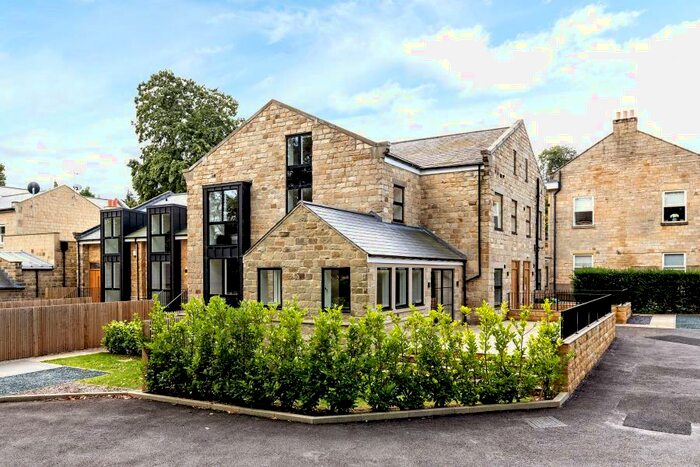 2 Bedroom Apartment To Rent In Linton Springs Mews, Sicklinghall Road, Wetherby, LS22