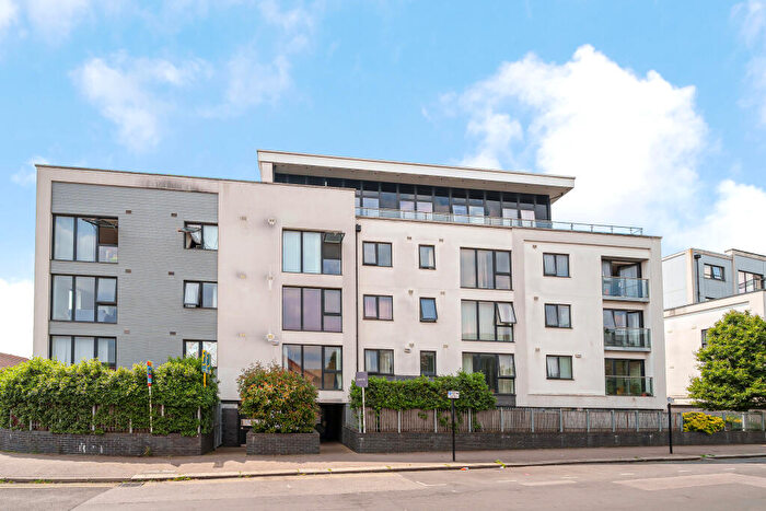 1 Bedroom Flat To Rent In Vellum Court, Hillyfields, Walthamstow, London, E17