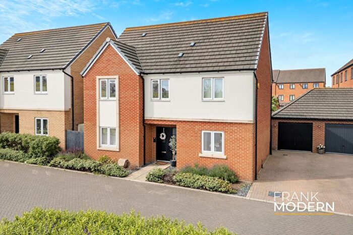 5 Bedroom Detached House For Sale In Firecrest, Hampton Vale, PE7