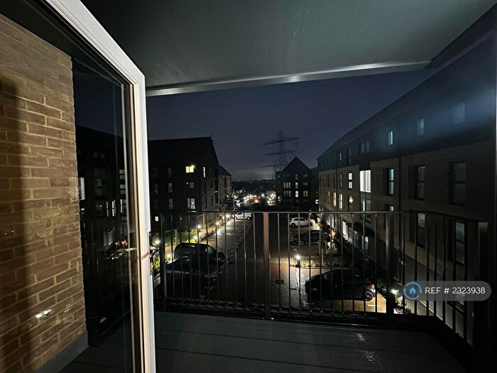 2 Bedroom Flat To Rent In Rixon Road, Ebbsfleet Valley, DA10