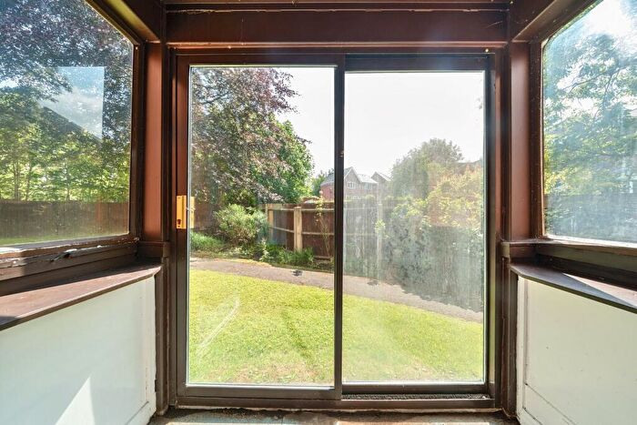 2 Bedroom Retirement Property For Sale In Brett Street, Manchester, M22