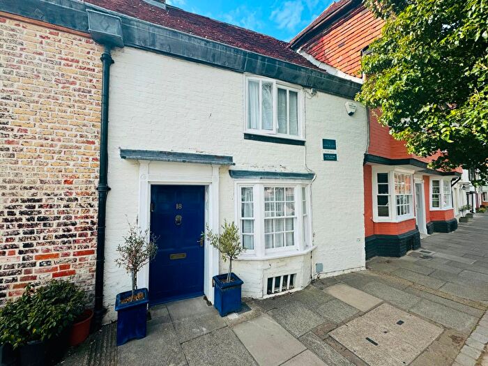 2 Bedroom Terraced House To Rent In Abbey Street, Faversham, ME13
