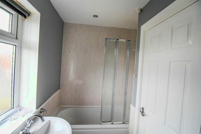 3 Bedroom Property To Rent In Weldon Crescent, High Heaton, Newcastle Upon Tyne, NE7