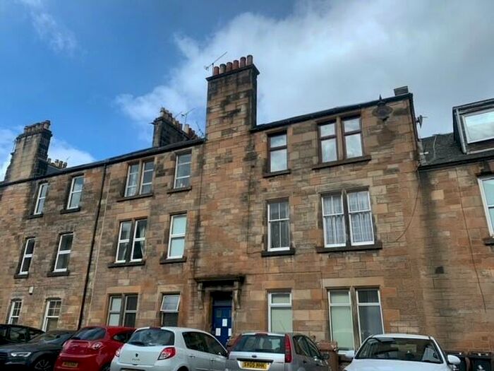 3 Bedroom Flat To Rent In Bruce Street, Stirling Town, Stirling, FK8