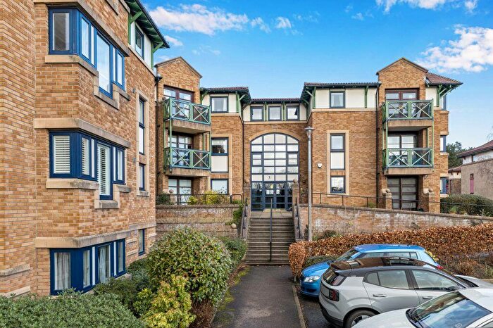 2 Bedroom Flat For Sale In / North Werber Park, Fettes, Edinburgh, EH4